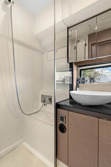 Lucky One Yacht Photos Pics Master head and shower