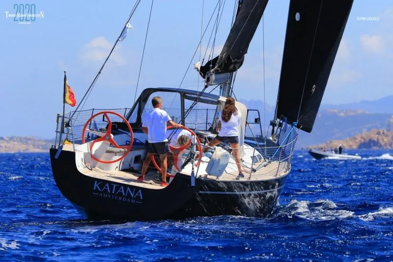 COMAR YACHTS - COMET 45s - exteriors