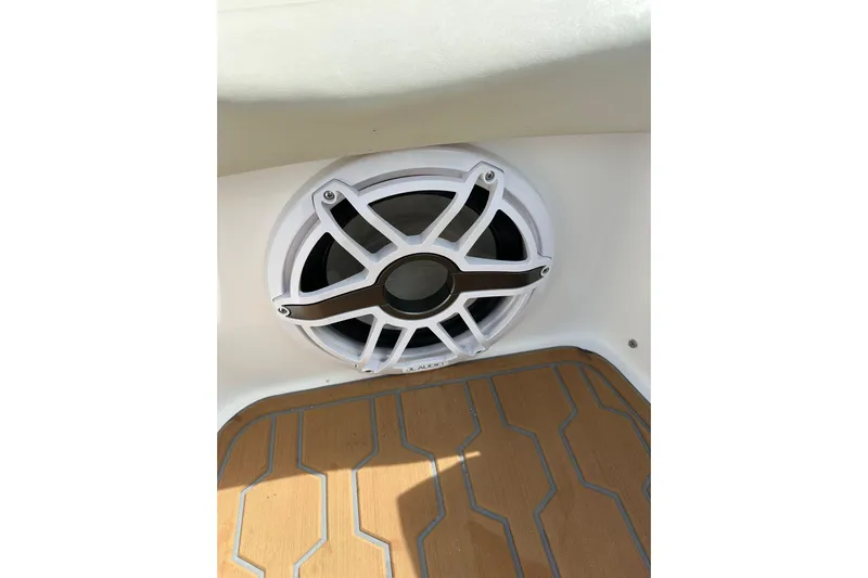  Yacht Photos Pics Speaker on 2015 Nor-Tech 390 Sport Center Console boat with teak flooring.