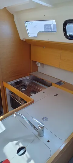 Faleos Yacht Photos Pics Dufour 360