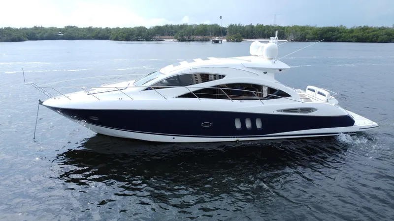 Off-schorr II Yacht Photos Pics 