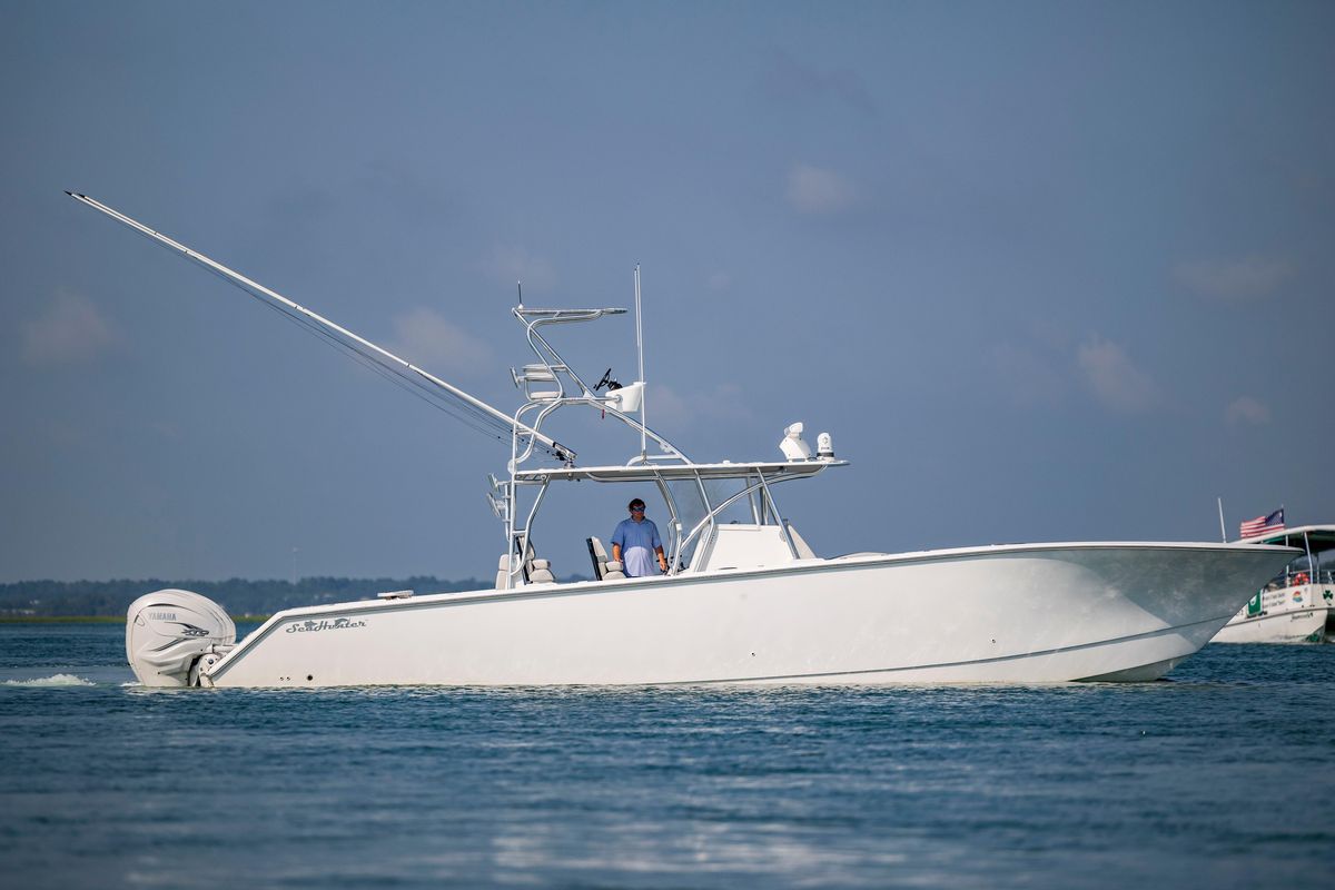 2023 SeaHunter 46 