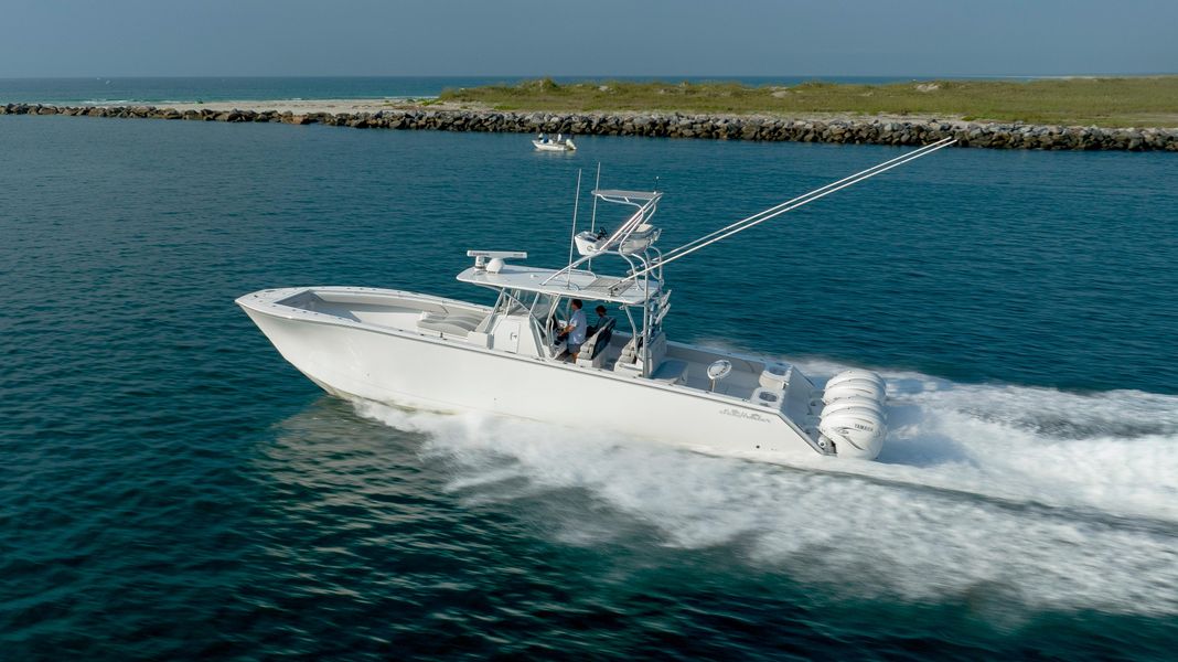 2023 SeaHunter CTS 46