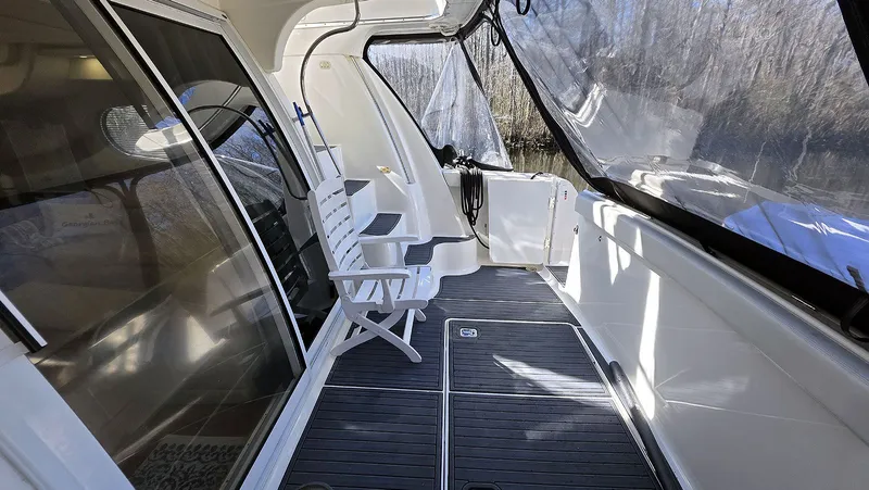 Our Journey Yacht Photos Pics Cockpit Starboard