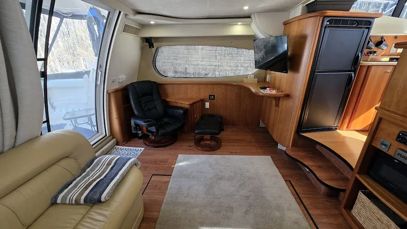 Our Journey Yacht Photos Pics Salon Port