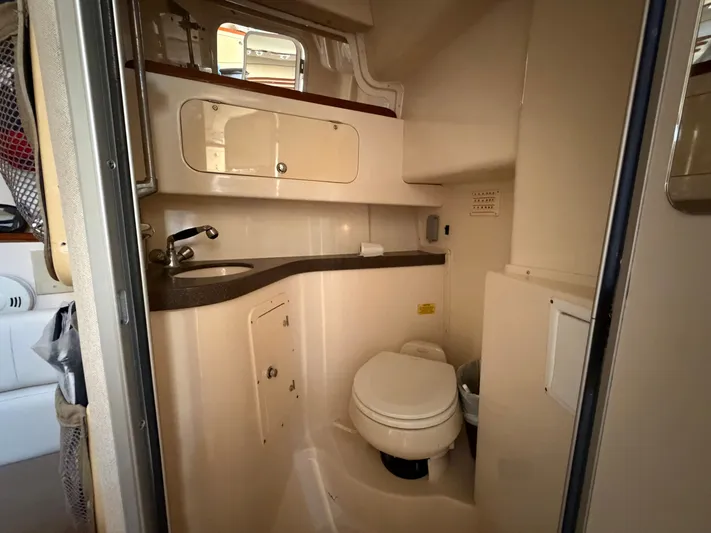 Genau II Yacht Photos Pics 