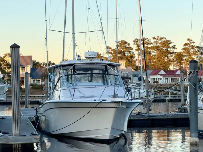 Genau II Yacht Photos Pics 