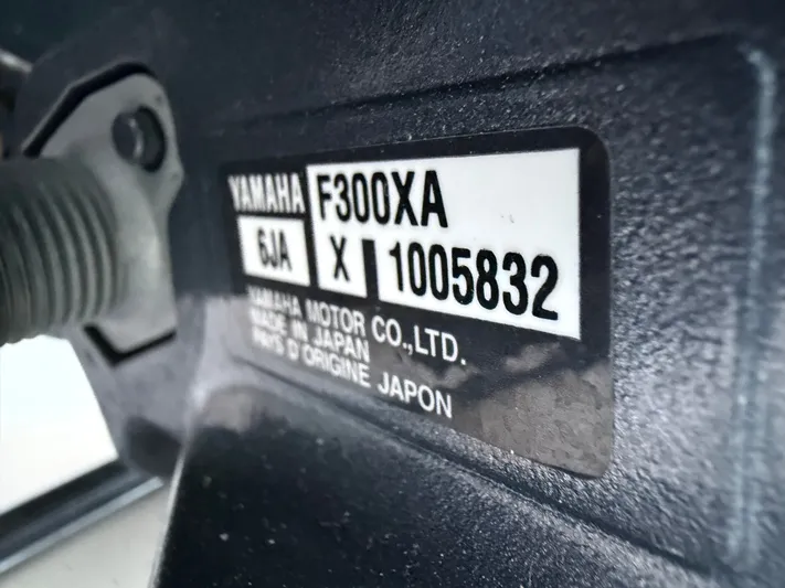 Genau II Yacht Photos Pics 