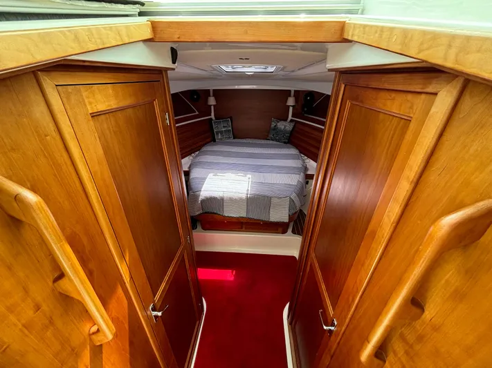 Osprey Yacht Photos Pics 