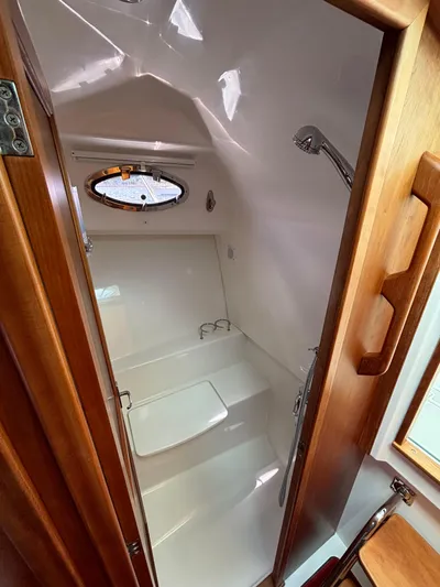 Osprey Yacht Photos Pics 