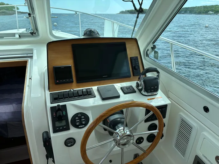 Osprey Yacht Photos Pics 