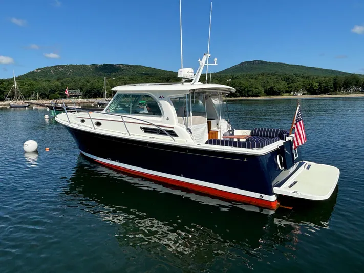 Osprey Yacht Photos Pics 