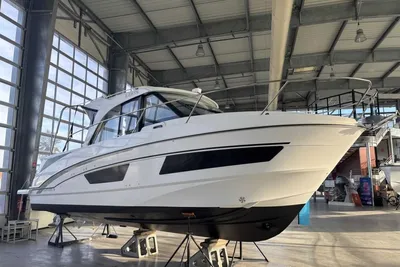 2022 Beneteau ANTARES 9 OB