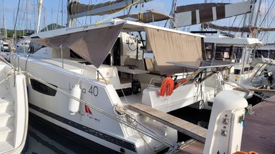 2016 Fountaine Pajot Lucia 40
