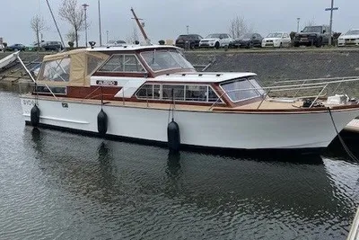 1977 Storebro Royal Cruiser 34