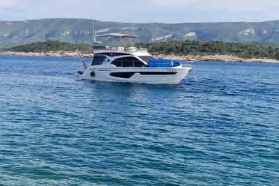 2023 Sessa Marine F42 Flybridge