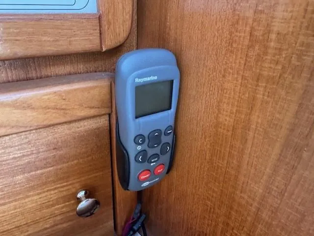 Maxwell Yacht Photos Pics Raymarine control panel on 2001 Catalina 42 MkII sailboat interior.