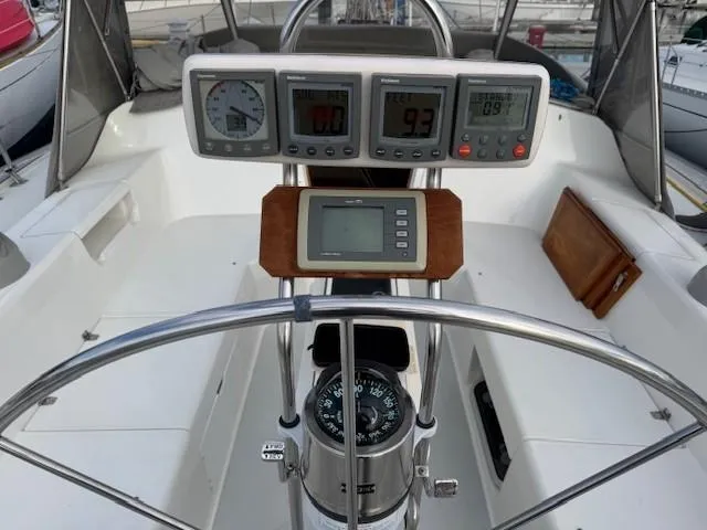 Maxwell Yacht Photos Pics Cockpit of 2001 Catalina 42 MkII sailboat with navigation instruments and compass.