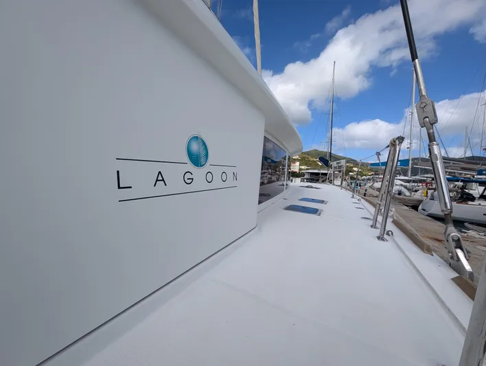 Southern Charm Yacht Photos Pics 