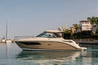 Sea Ray 320 Sundancer
