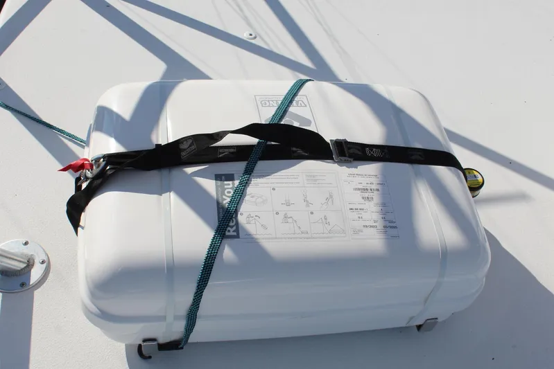 O-fenceive Yacht Photos Pics 