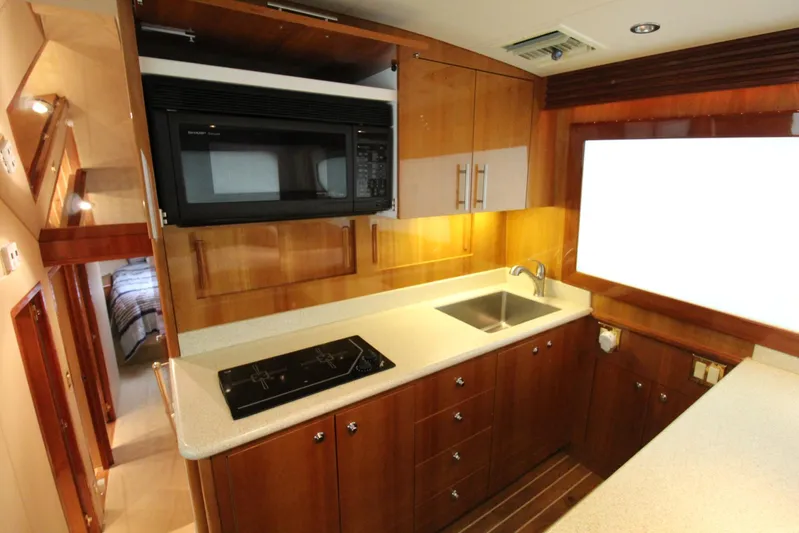 O-fenceive Yacht Photos Pics 