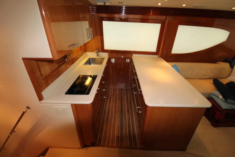 O-fenceive Yacht Photos Pics 