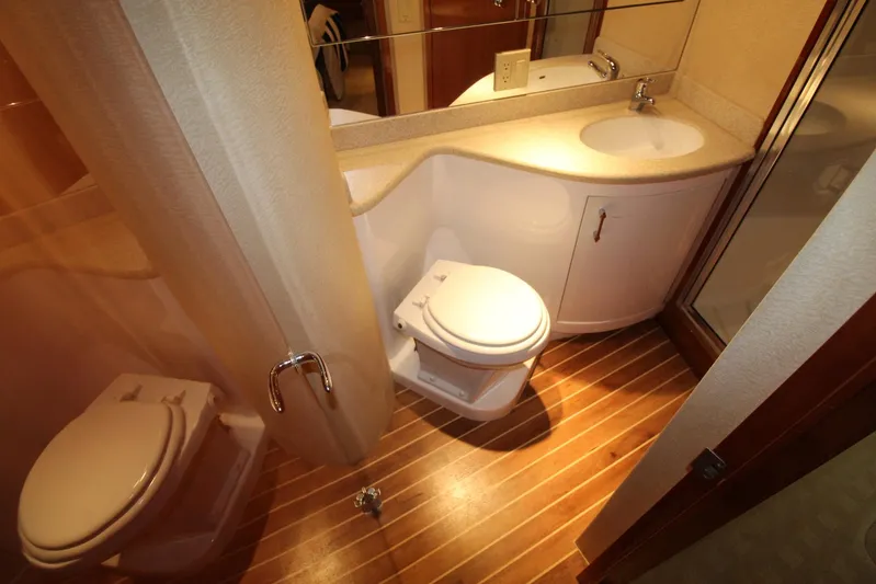 O-fenceive Yacht Photos Pics 