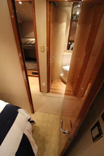 O-fenceive Yacht Photos Pics 