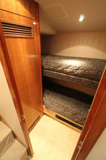 O-fenceive Yacht Photos Pics 