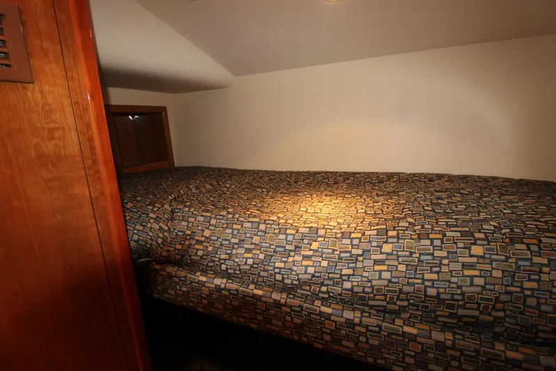 O-fenceive Yacht Photos Pics 