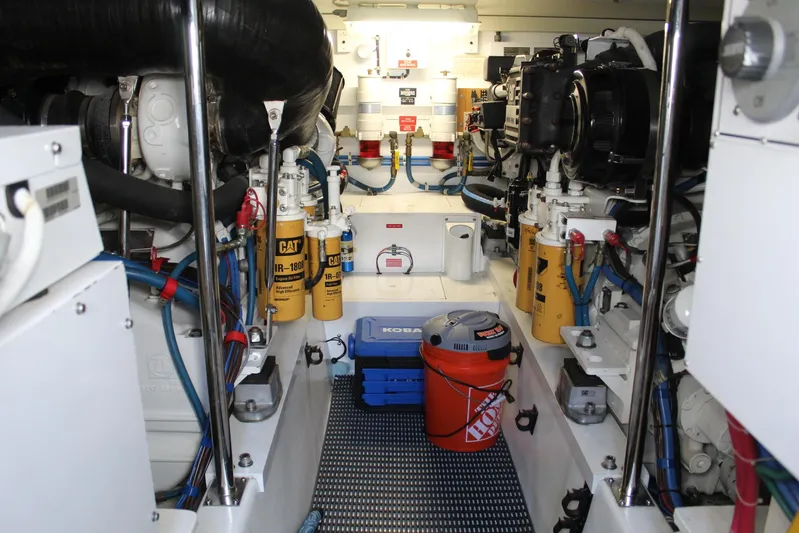 O-fenceive Yacht Photos Pics 