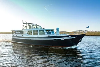 2001 Privateer 43
