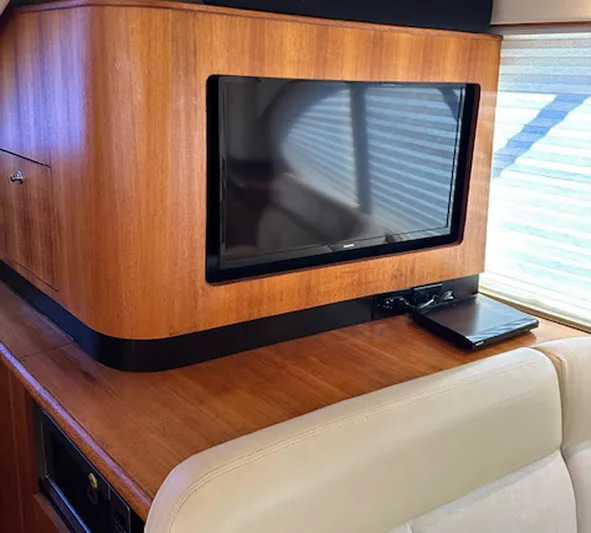 Reel Fun Yacht Photos Pics 