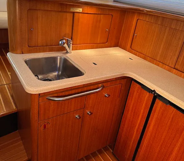 Reel Fun Yacht Photos Pics 