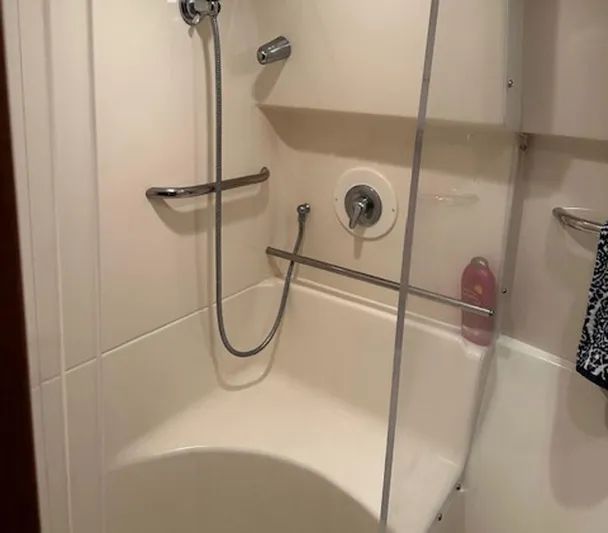 Reel Fun Yacht Photos Pics 