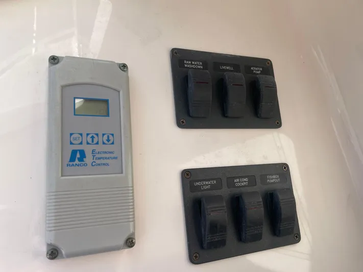 Reel Fun Yacht Photos Pics 