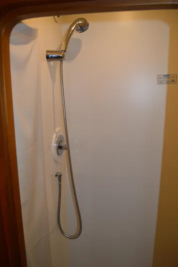 Lion Around Yacht Photos Pics 