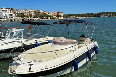 2012 Mano Marine 21.50 WA