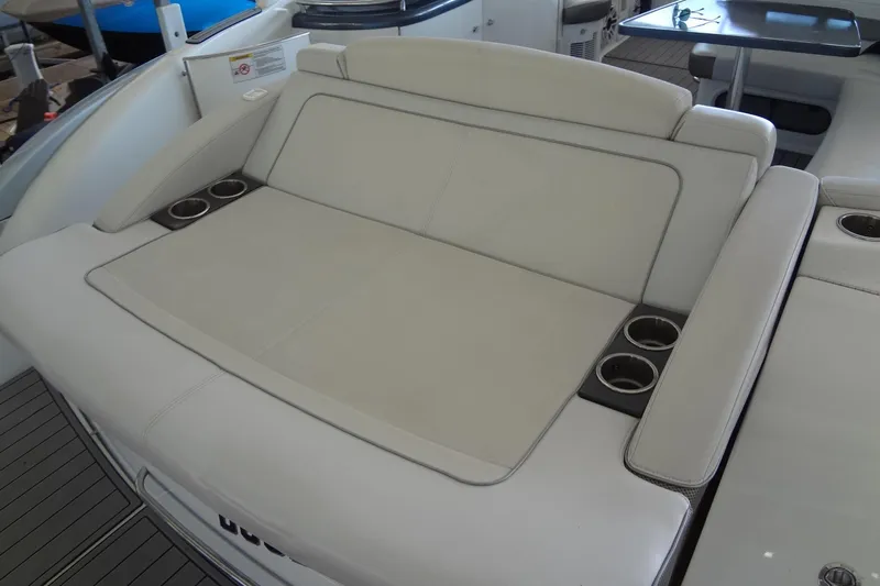 Double Double Yacht Photos Pics Luxurious seating area on a 2019 Formula 400 Super Sport boat with cup holders.