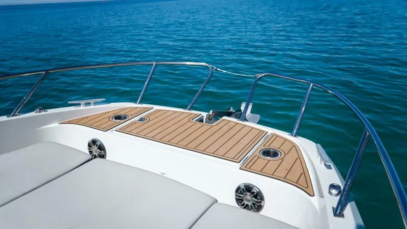 Debbie Yacht Photos Pics 2021 Beneteau Gran Turismo 32 yacht deck with ocean view.