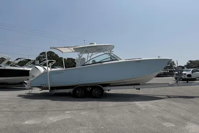 Cobia 280 Dual Console