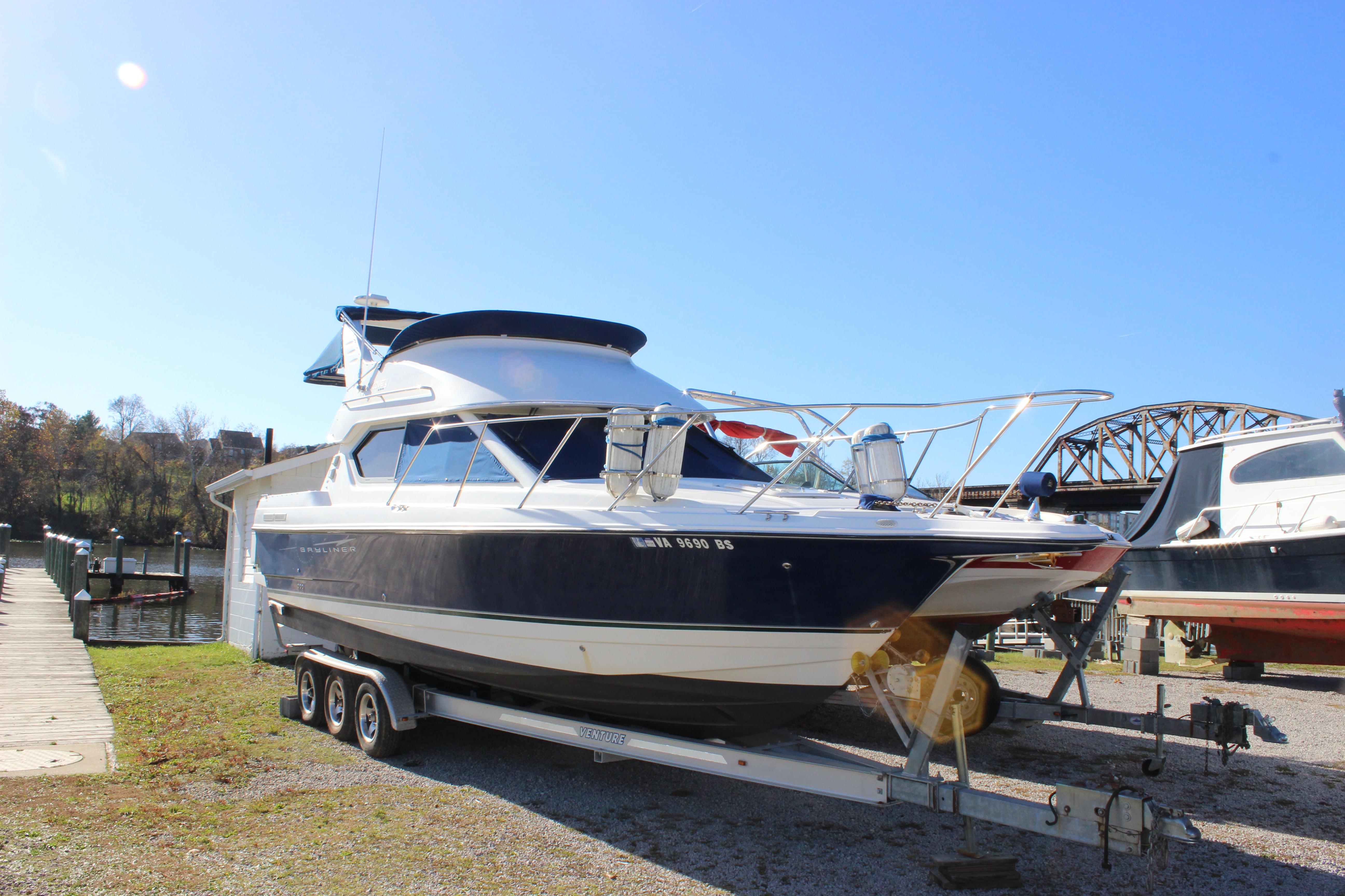 2007 Bayliner Discovery 288 Bateaux de plaisance à vendre - YachtWorld