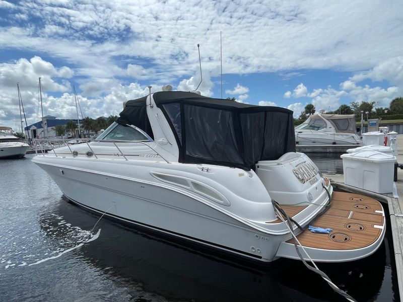 2000 Sea Ray 410 Express Cruiser