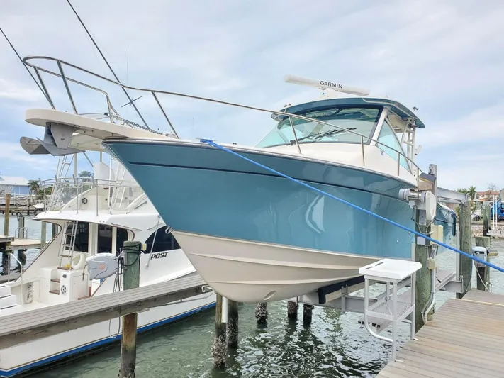 Rising Sun Yacht Photos Pics 2018 Grady-White Express 330 boat docked at marina.