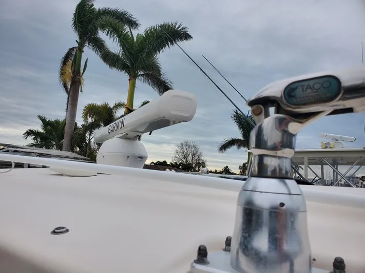 Rising Sun Yacht Photos Pics 