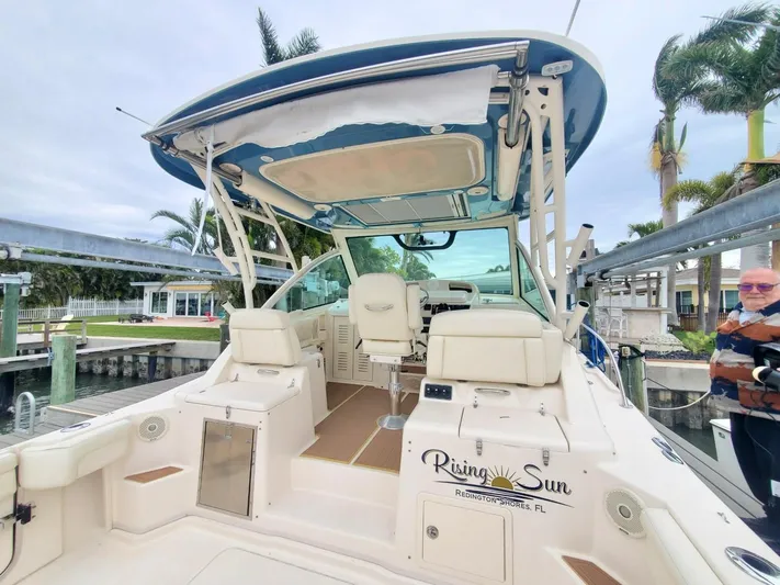 Rising Sun Yacht Photos Pics 