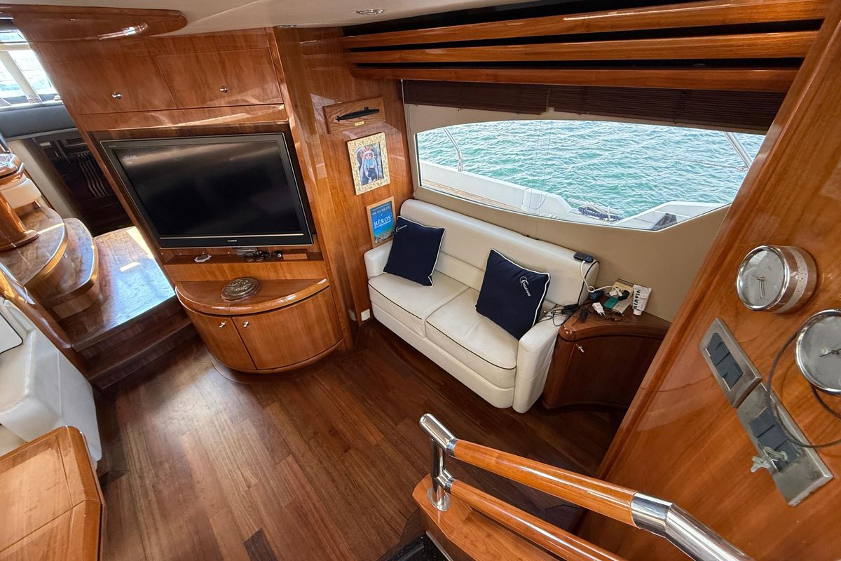 2008 Pearl 53 