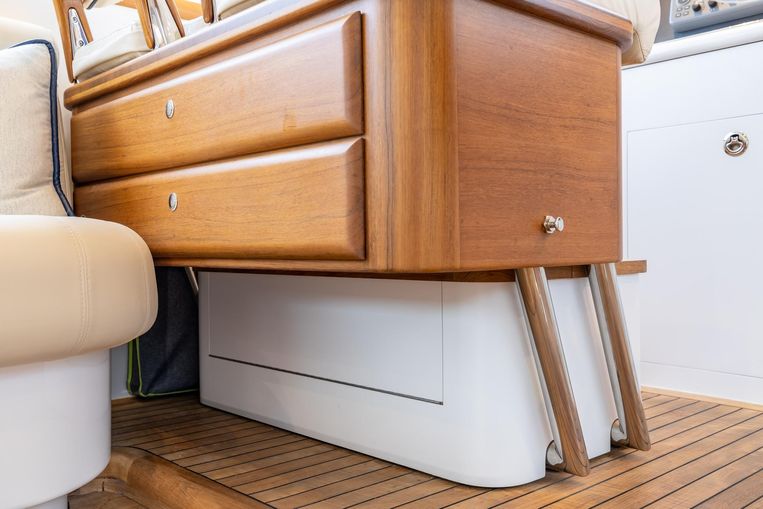 2020-61-custom-carolina-f-amp-s-61-hardtop-express-sportfish