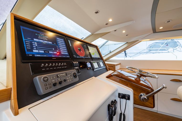 2020-61-custom-carolina-f-amp-s-61-hardtop-express-sportfish